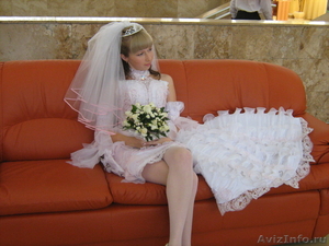 Очень оригинальное свадебное платье - Изображение #3, Объявление #65862
